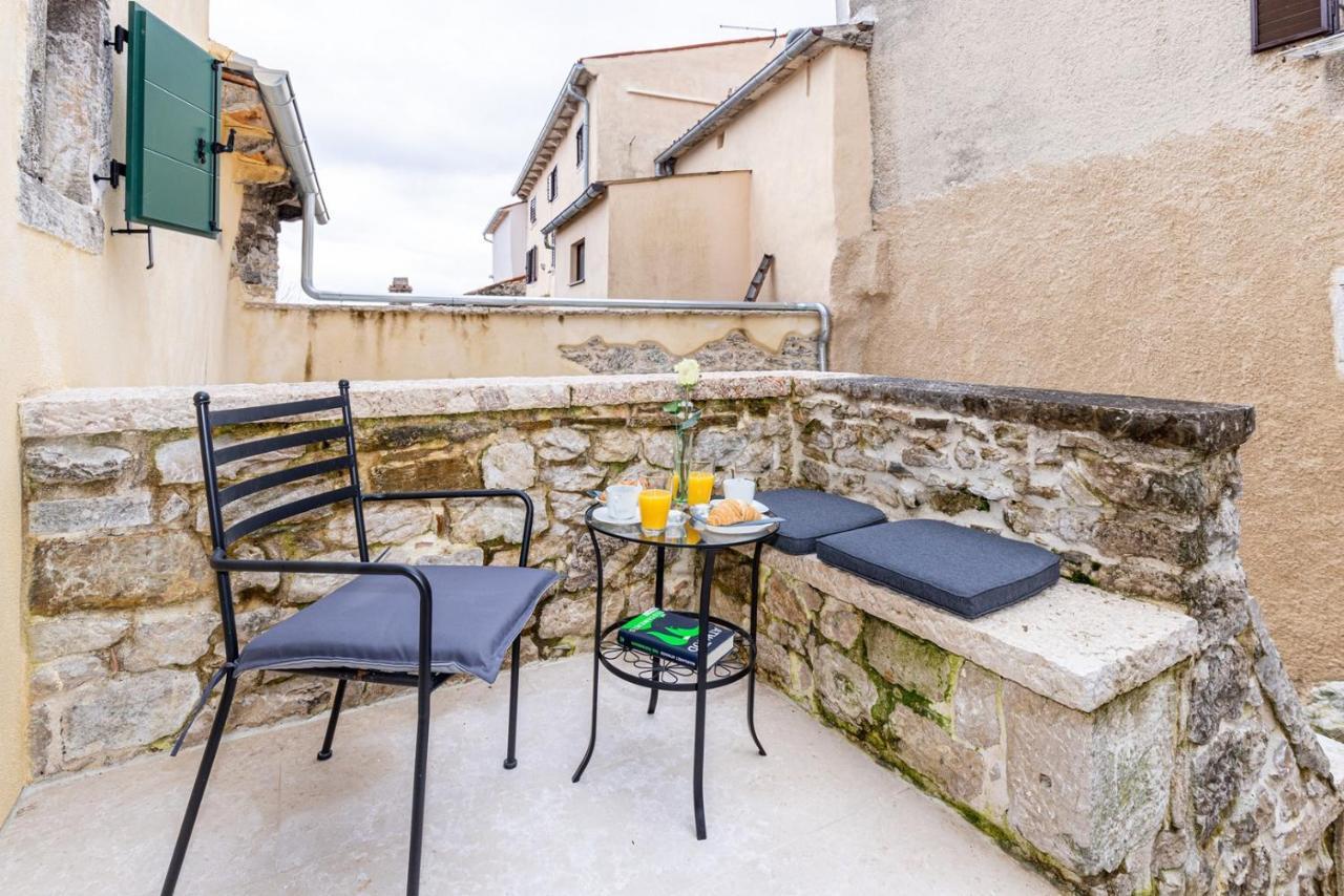 Casa Amelia In Pićan المظهر الخارجي الصورة