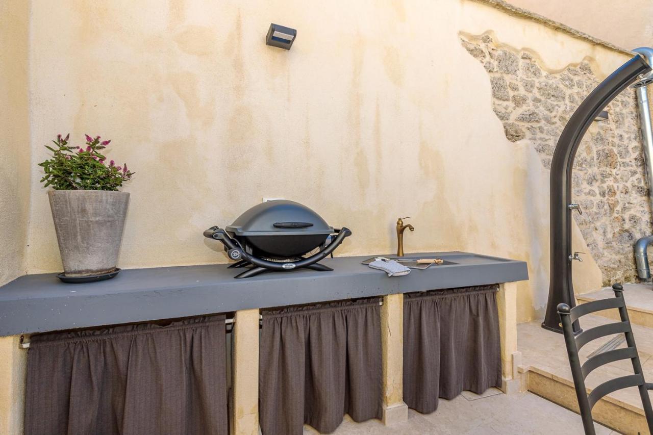 Casa Amelia In Pićan المظهر الخارجي الصورة